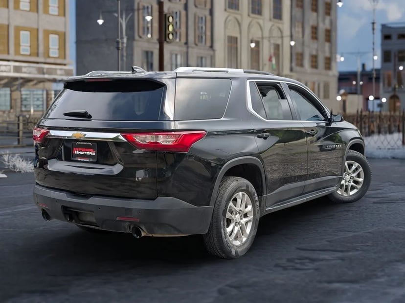 2018 Chevrolet Traverse - Image 3