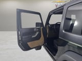 2012 Jeep Wrangler - Preview 12
