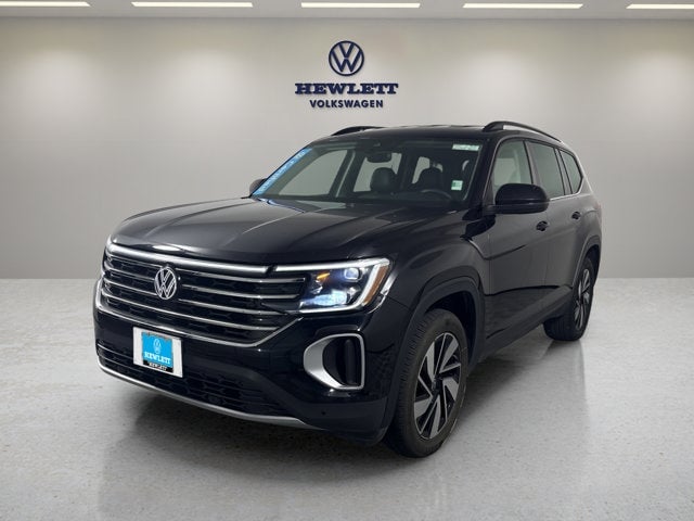 2025 Volkswagen Atlas - Image 1