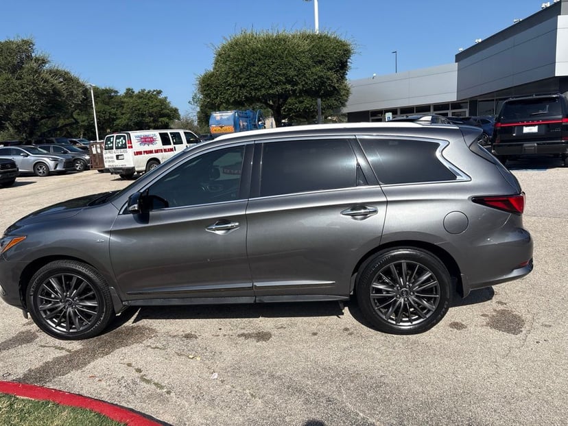 2020 INFINITI QX60 - Image 1