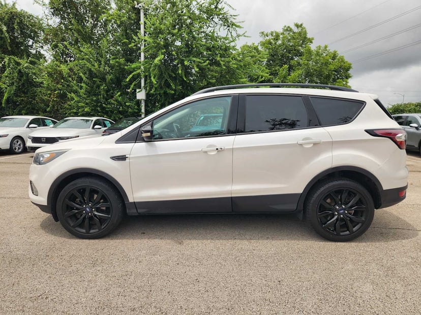 2017 Ford Escape - Image 3