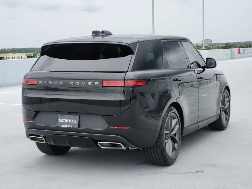 2026 Land Rover Range Rover Sport - Image 3