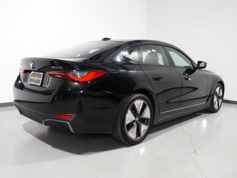 2023 BMW i4 eDrive35 Gran Coupe - Image 3