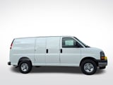 2026 Chevrolet Express Cargo - Preview 2