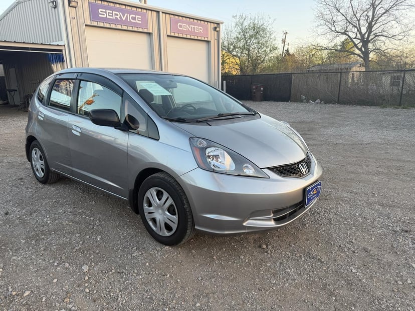 2010 Honda Fit - Image 2