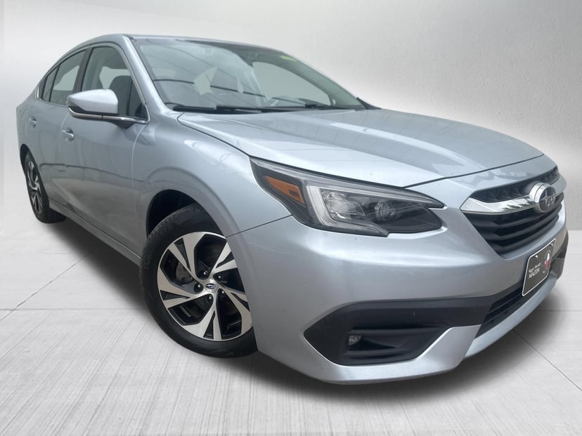 2022 Subaru Legacy - Image 2