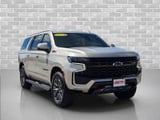 2024 Chevrolet Suburban - Preview 3