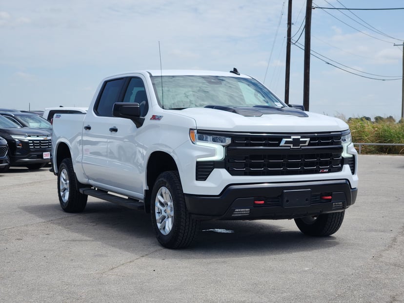 2024 Chevrolet Silverado 1500 - Image 2