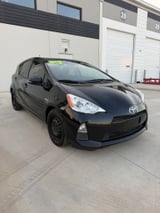 2013 Toyota Prius C - Preview 8