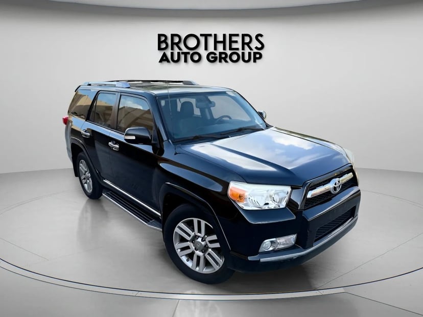 2013 Toyota 4Runner - Image 1