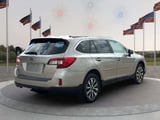 2016 Subaru Outback - Preview 6