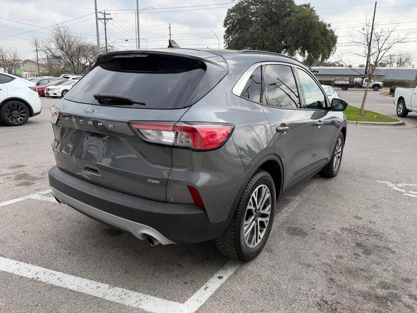 2021 Ford Escape - Image 2