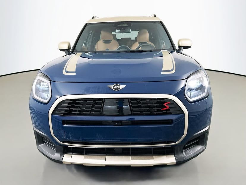 2027 MINI Countryman - Image 1