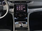 2025 Jeep Grand Cherokee - Preview 3