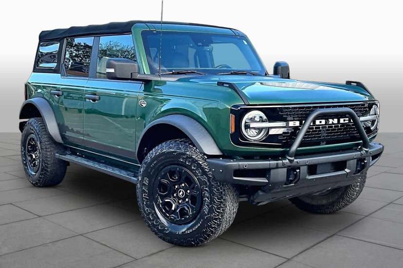 2022 Ford Bronco - Image 1
