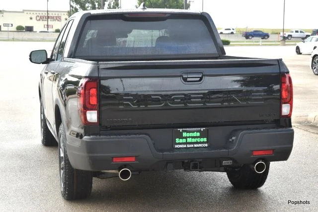 2026 Honda Ridgeline Sport 4D Crew Cab Crystal Black Pearl - Image 3