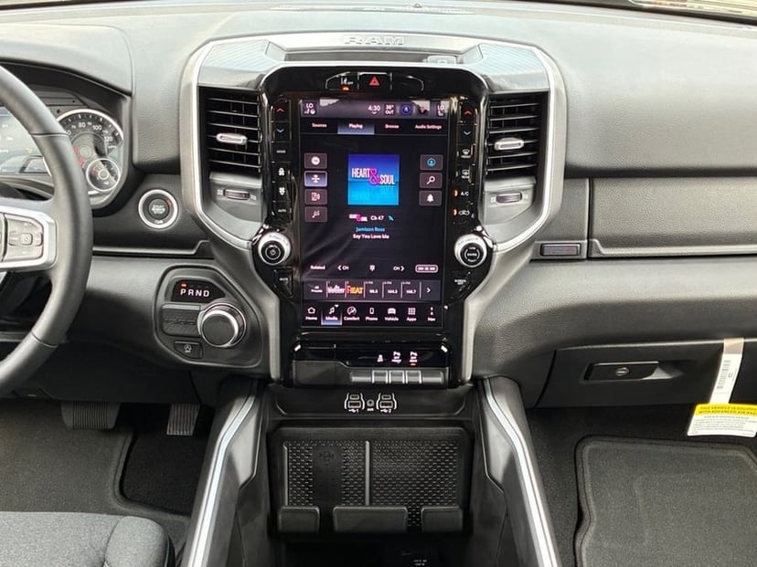 2026 Ram 1500 - Image 2