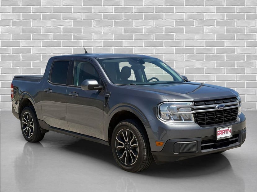 2023 Ford Maverick - Image 2