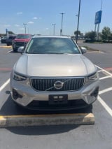 2023 Volvo XC40 - Preview 8