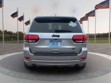 2015 Jeep Grand Cherokee - Preview 6