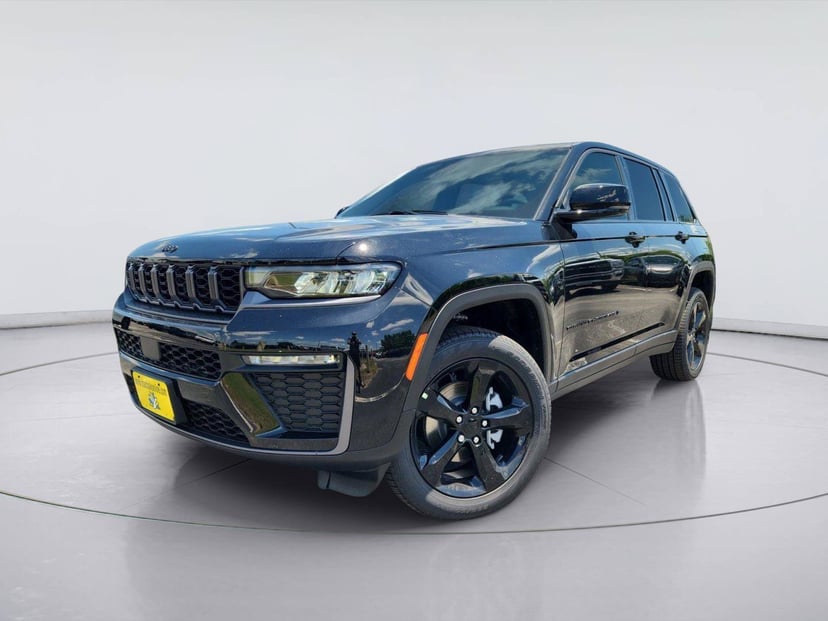 2026 Jeep Grand Cherokee - Image 1