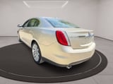 2011 Lincoln MKS - Preview 8