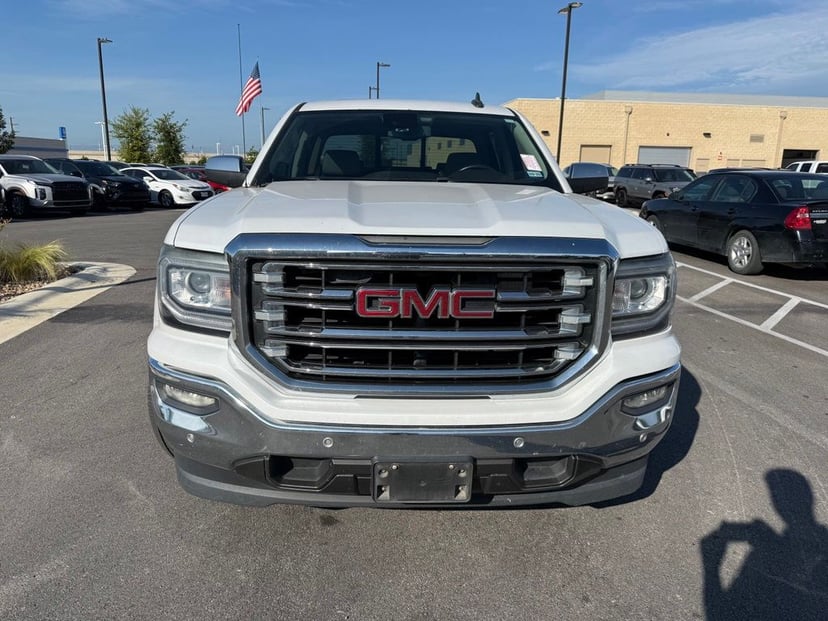 2018 GMC Sierra 1500 - Image 2