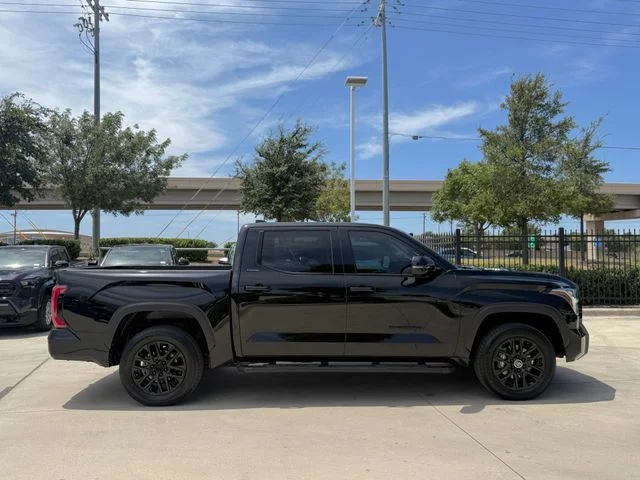 2024 Toyota Tundra - Image 3