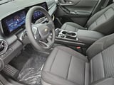 2027 Chevrolet Equinox - Preview 9