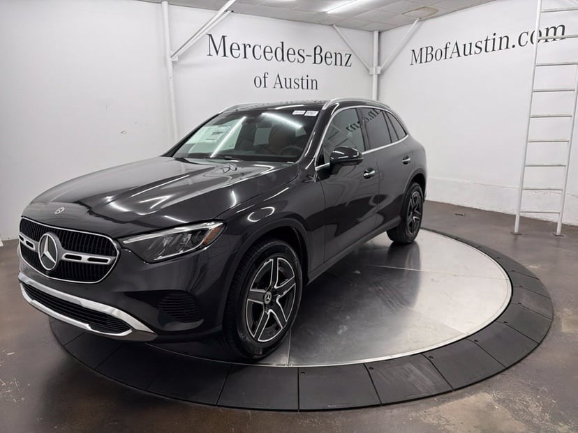 2027 Mercedes-Benz GLC - Image 1