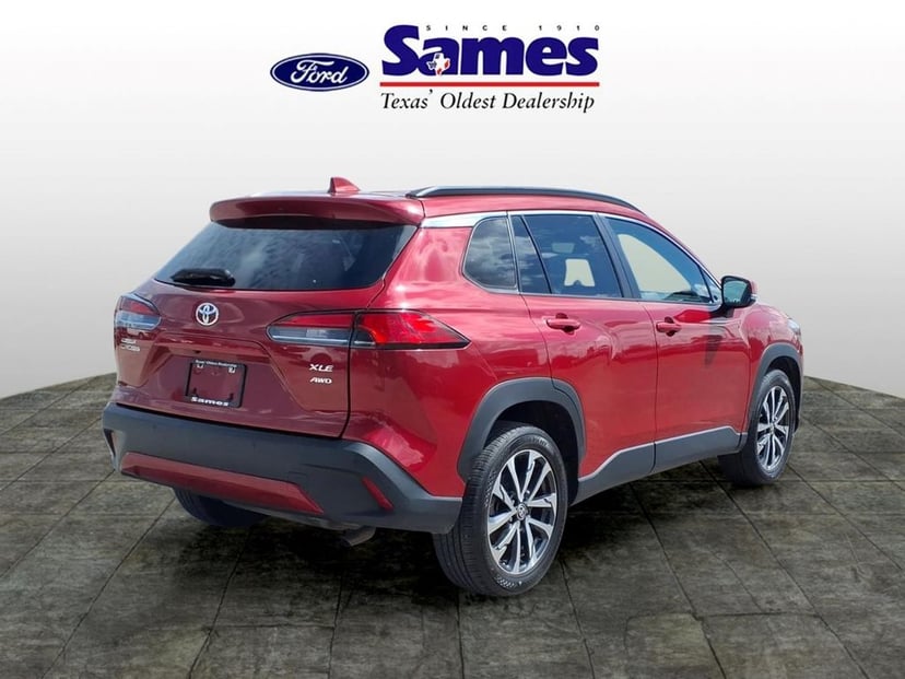 2023 Toyota Corolla Cross - Image 3
