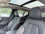 2026 Volvo XC40 - Preview 10