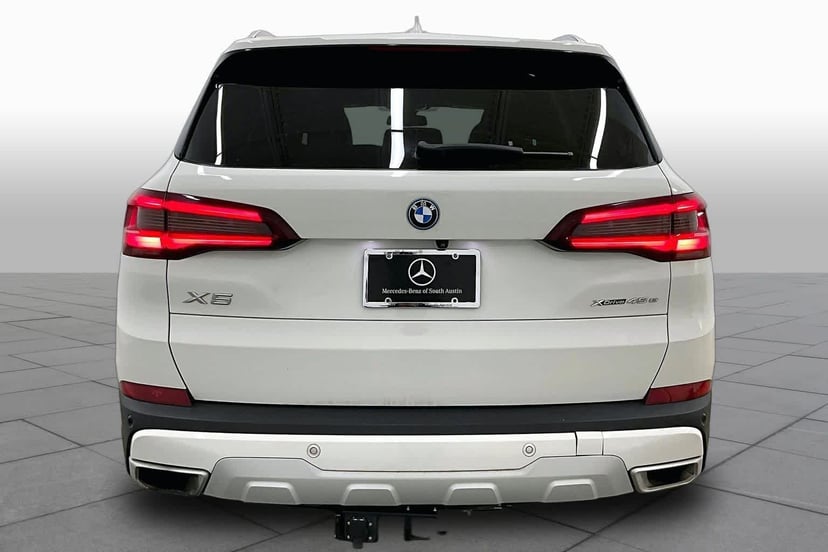 2023 BMW X5 - Image 3