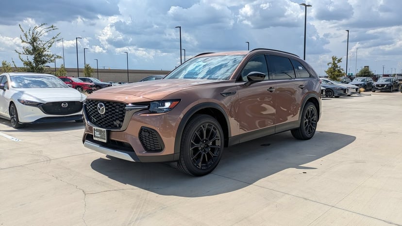 2026 Mazda CX-70 - Image 1