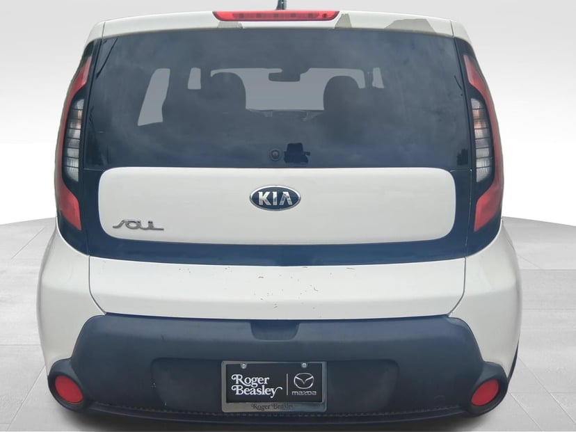 2015 Kia Soul - Image 2