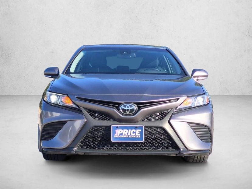 2018 Toyota Camry - Image 2