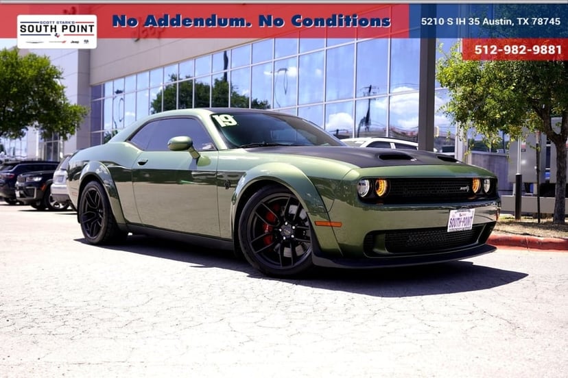 2019 Dodge Challenger - Image 1