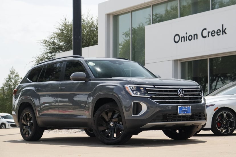 2026 Volkswagen Atlas - Image 1