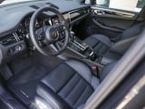 2026 Porsche Macan - Preview 4
