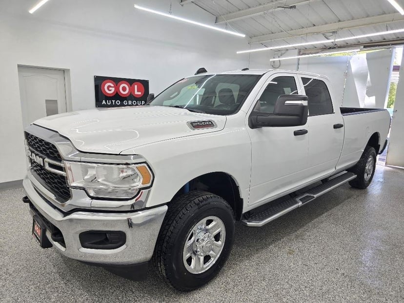 2023 Ram 2500 - Image 2