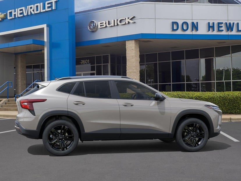 2026 Chevrolet Trax - Image 2
