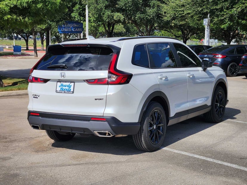 2026 Honda CR-V - Image 3