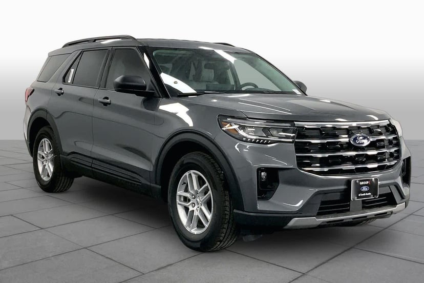 2026 Ford Explorer - Image 1