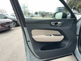 2026 Volvo XC60 - Preview 9