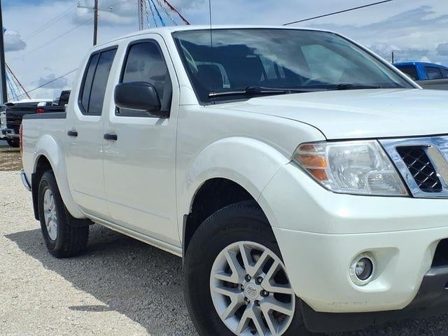 2020 Nissan Frontier - Image 2