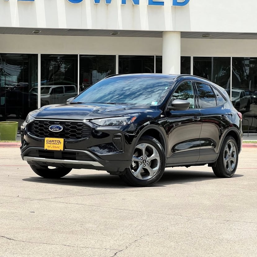 2025 Ford Escape - Image 1