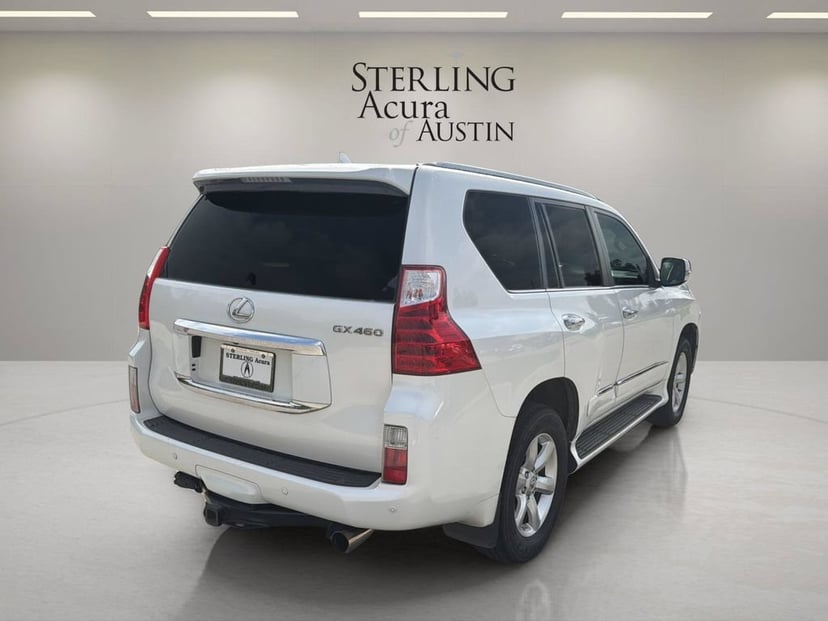 2013 Lexus GX 460 - Image 2