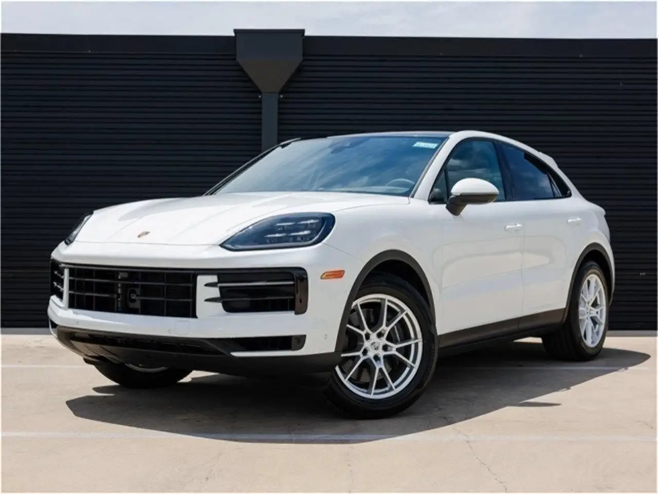 2025 Porsche Cayenne - Image 1