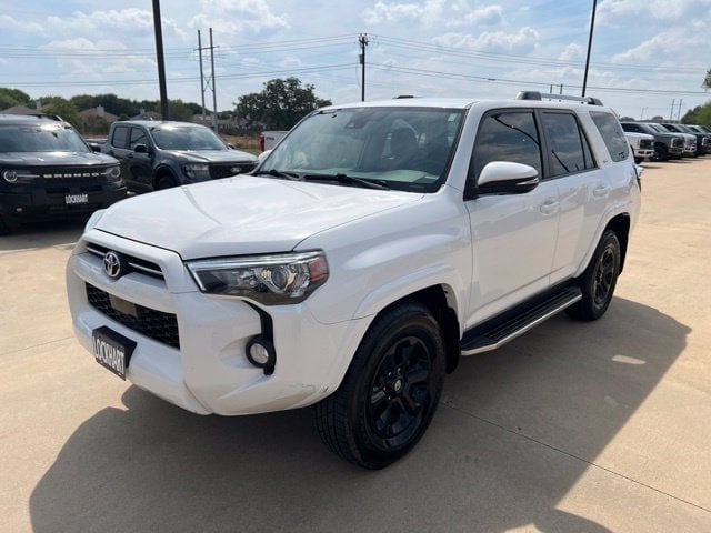 2020 Toyota 4Runner - Image 1