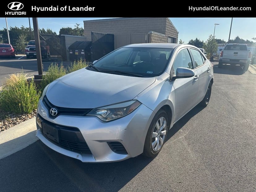 2015 Toyota Corolla - Image 2